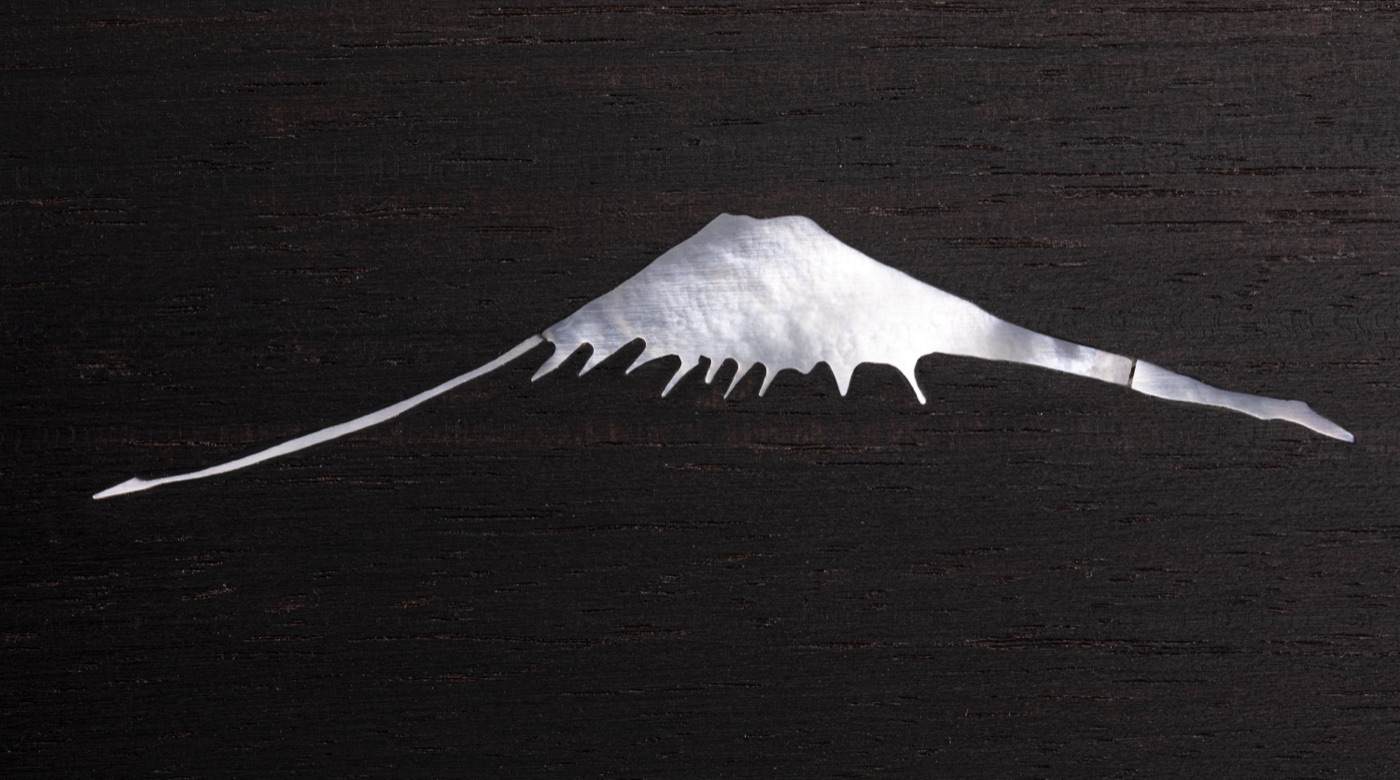 Mother-of-pearl inlay of Mount Fuji